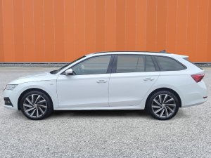 Skoda Octavia Combi 2.0TDI DSG Style