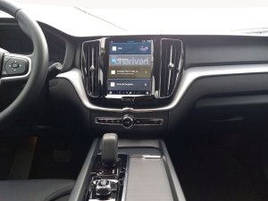 Volvo XC60 B4 D AWD Geartronic Momentum Pro