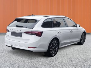 Skoda Octavia Combi 2.0TDI DSG Style