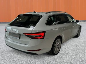 Skoda Superb Combi 2.0 TSI DSG Style