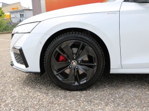 Skoda Octavia Combi 2.0 TDI DSG RS 4x4